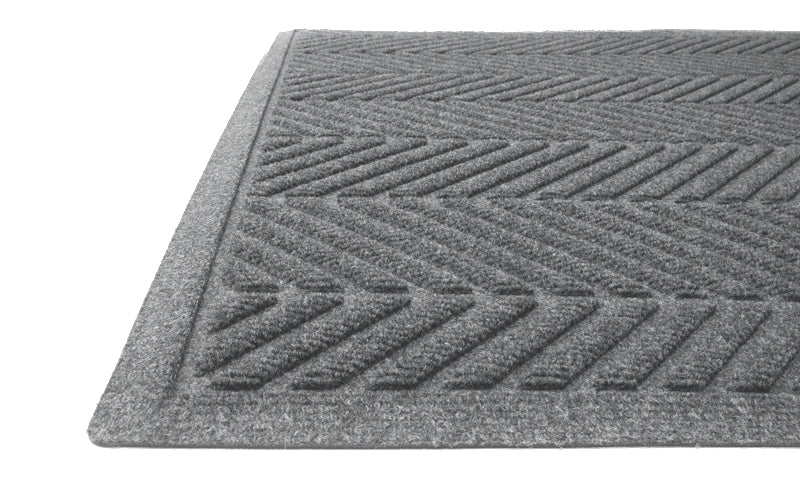 Side view image of the Medium Grey Waterhog Eco Elite Fashion Mat. The pattern traps dirt and moisture. The Mat Group UK.